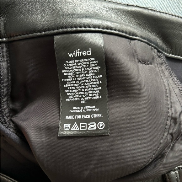 Aritzia Wilfred Melina black faux leather pants, petite/straight fit - Picture 3 of 5